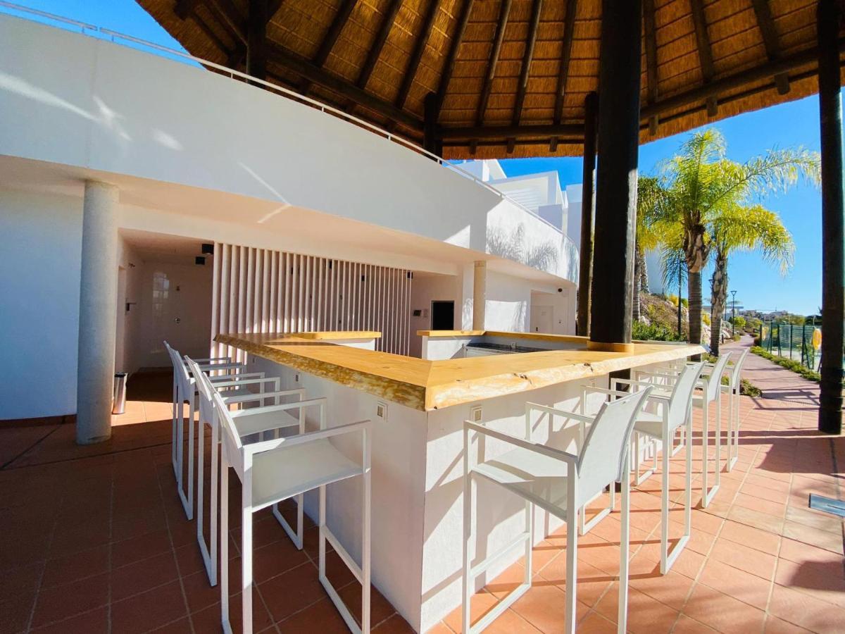 Siempre Mas Penthouse Atalaya Hills Golf Marbella 2 Large Bedrooms 4 Guests Estepona Exterior foto